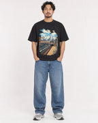 Mockup Boxy Heavyweight Tee Black male full-body 02