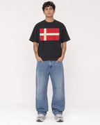 Mockup Boxy Heavyweight Tee Black male full-body 06