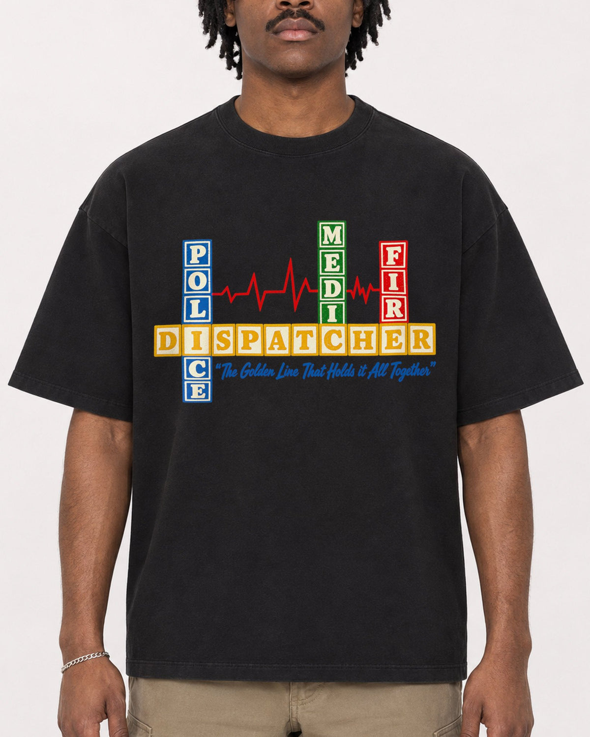 Mockup Boxy Heavyweight Tee Black male close-up 04
