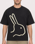 Mockup Boxy Heavyweight Tee Black male close-up 08