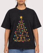Mockup Boxy Heavyweight Tee Black female close-up 16