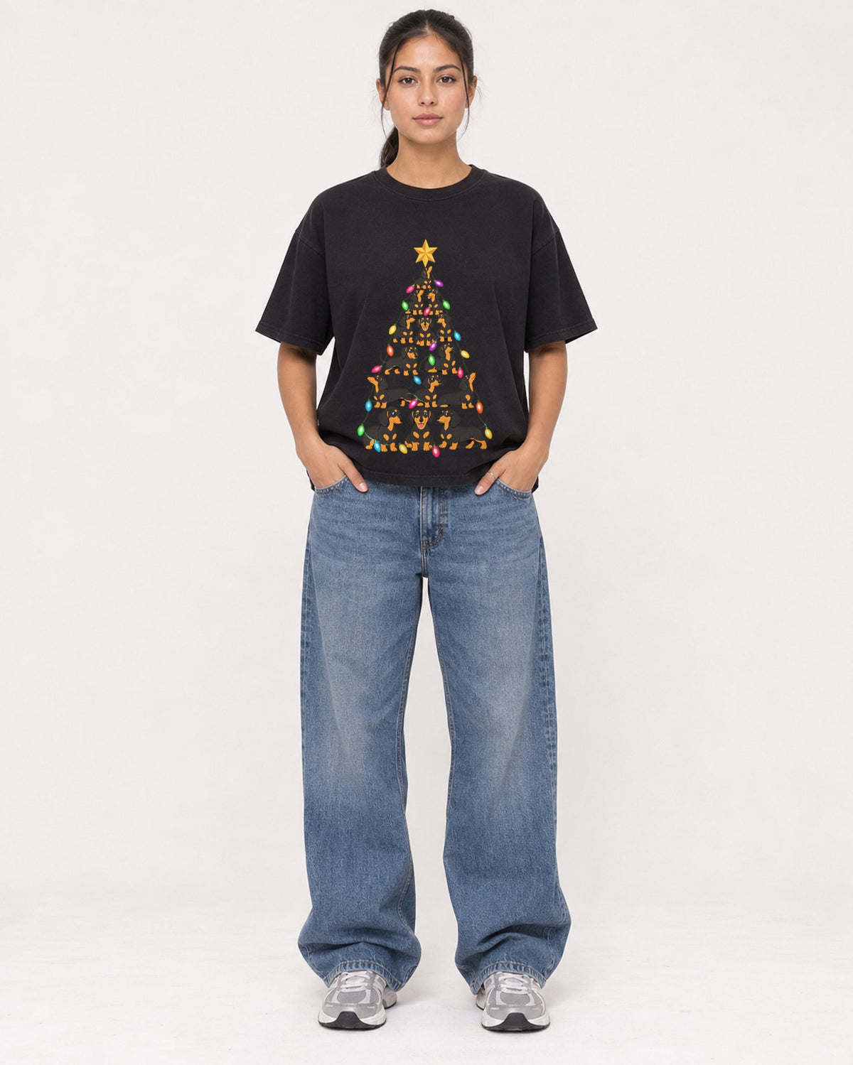 Mockup Boxy Heavyweight Tee Black female full-body 16