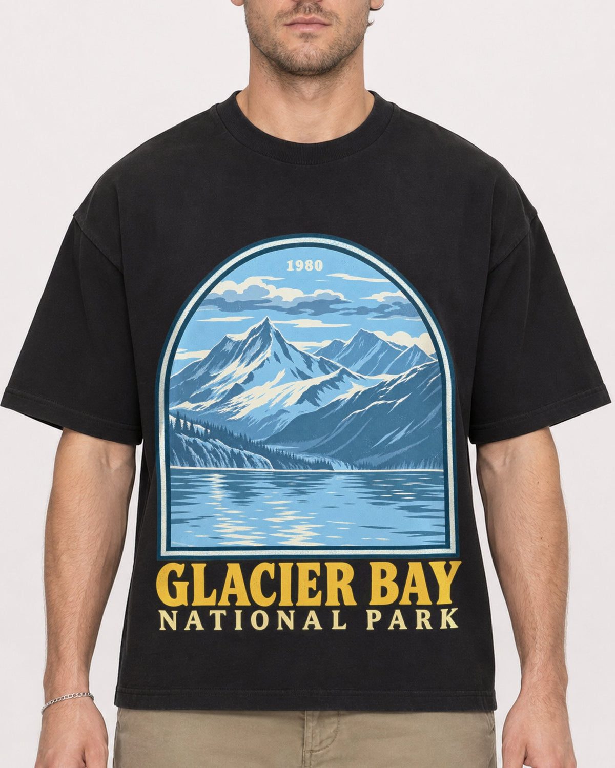 Mockup Boxy Heavyweight Tee Black male close-up 08