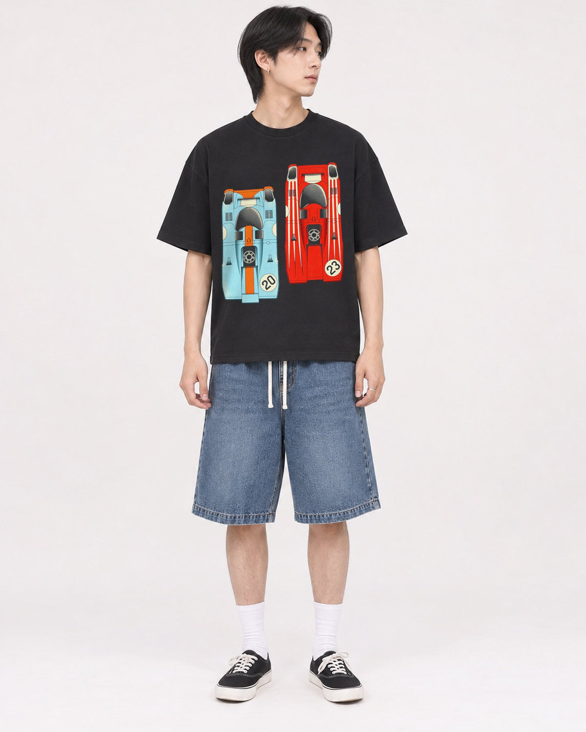 Mockup Boxy Heavyweight Tee Black male full-body 11