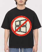 Mockup Boxy Heavyweight Tee Black male close-up 03
