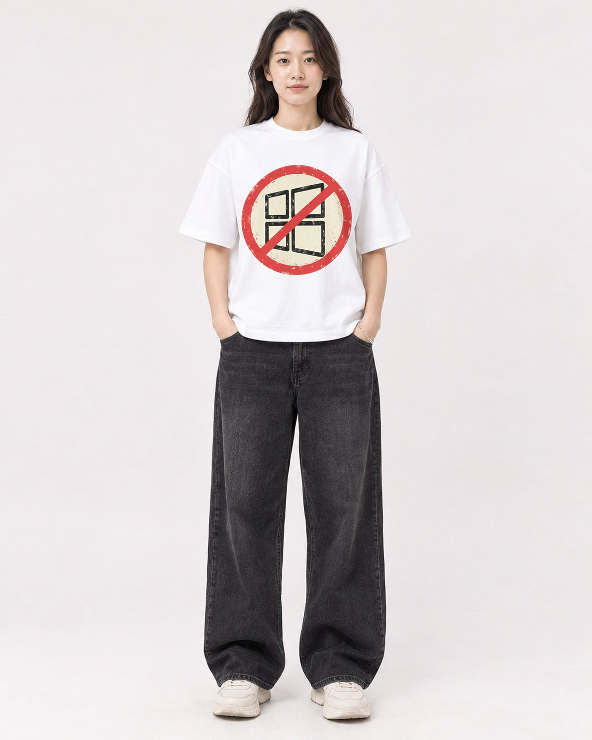 Mockup Boxy Heavyweight Tee White female full-body 03