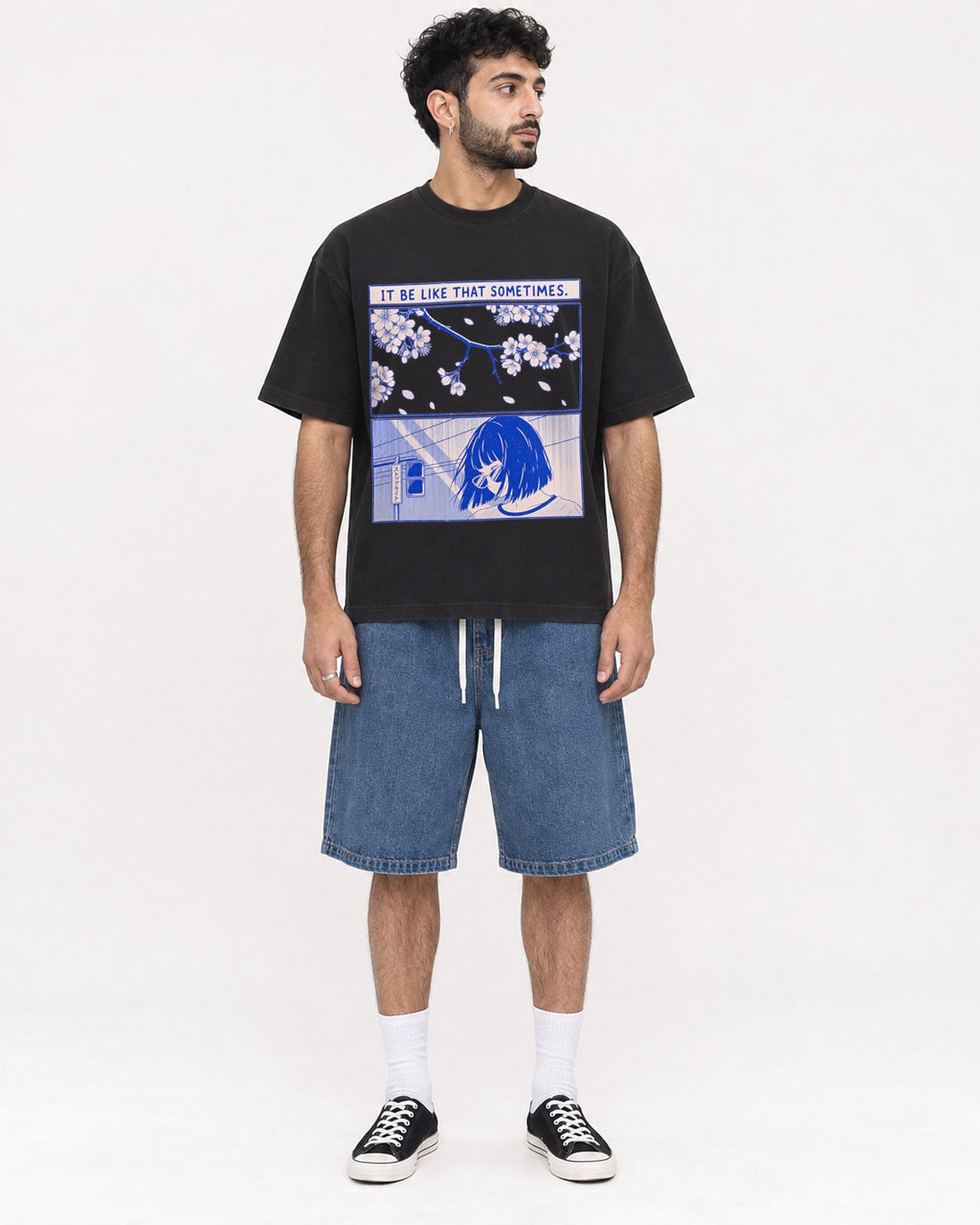 Mockup Boxy Heavyweight Tee Black male full-body 07