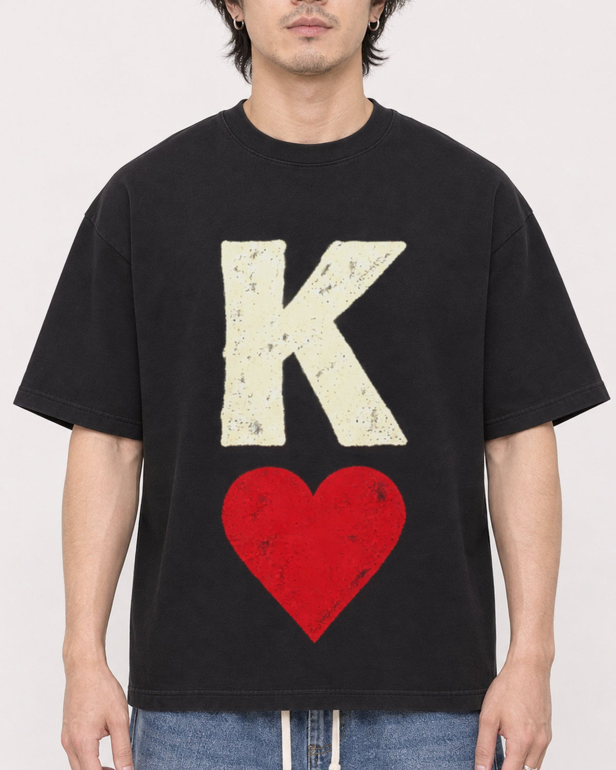 Mockup Boxy Heavyweight Tee Black male close-up 03