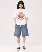 Mockup Boxy Heavyweight Tee White female full-body 01