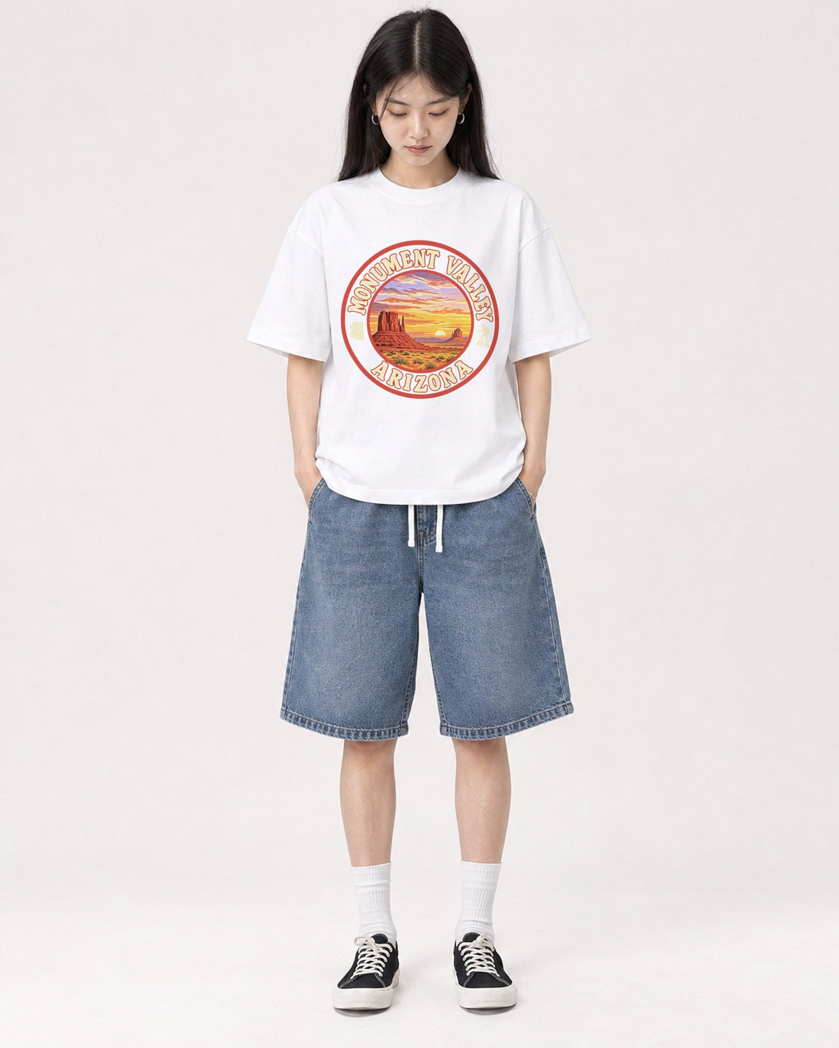 Mockup Boxy Heavyweight Tee White female full-body 01