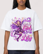 Mockup Boxy Heavyweight Tee White female close-up 04