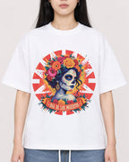 Mockup Boxy Heavyweight Tee White female close-up 01
