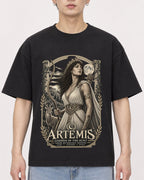 Mockup Boxy Heavyweight Tee Black male close-up 01