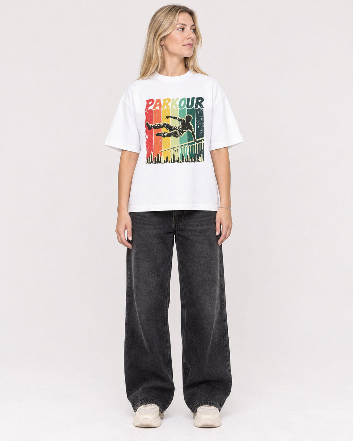 Mockup Boxy Heavyweight Tee White female full-body 08