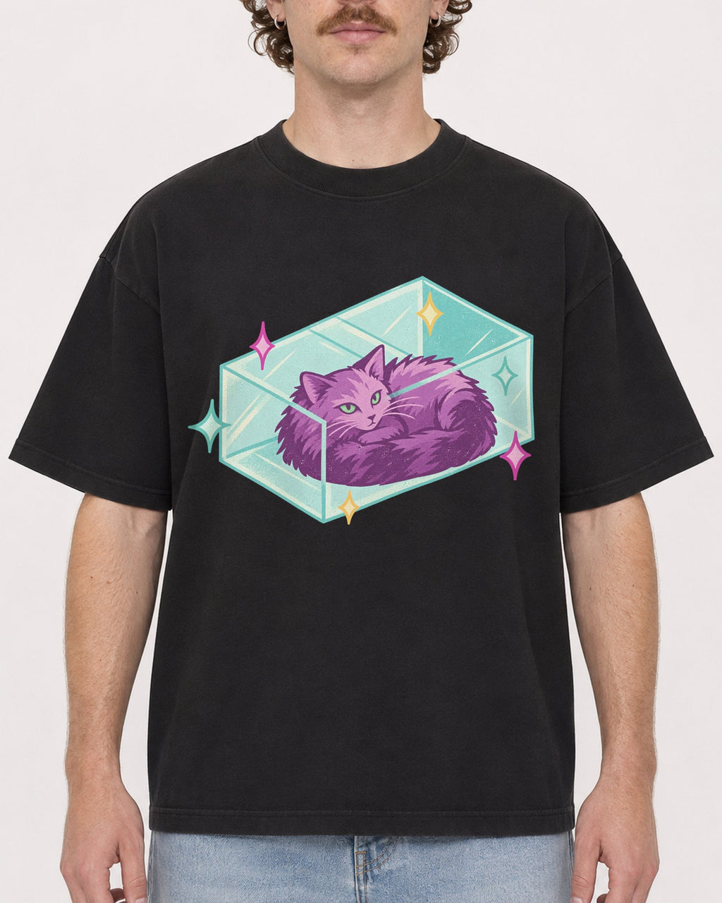 Mockup Boxy Heavyweight Tee Black male close-up 09