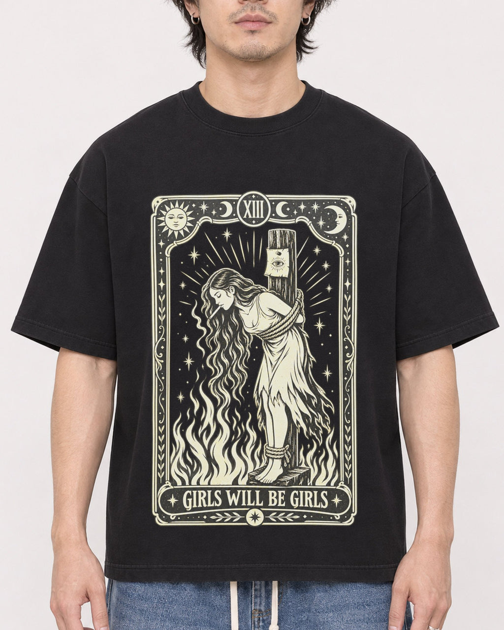 Mockup Boxy Heavyweight Tee Black male close-up 03