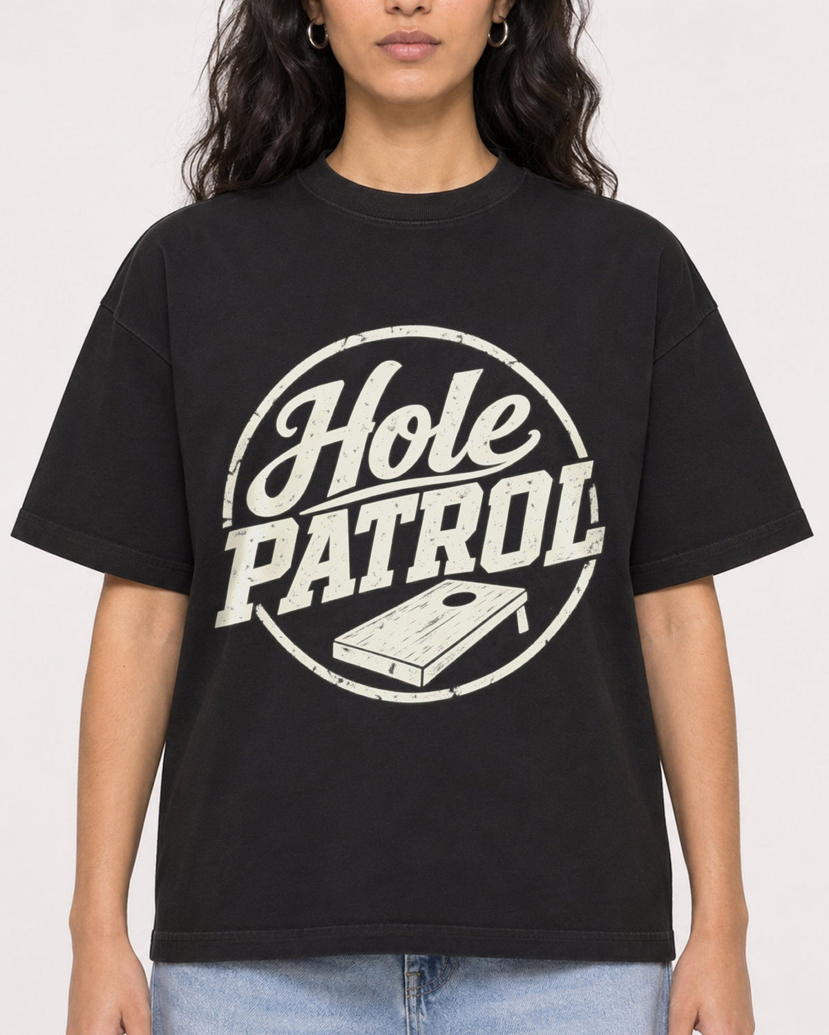Mockup Boxy Heavyweight Tee Black female close-up 07