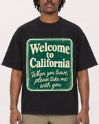 Mockup Boxy Heavyweight Tee Black male close-up 04