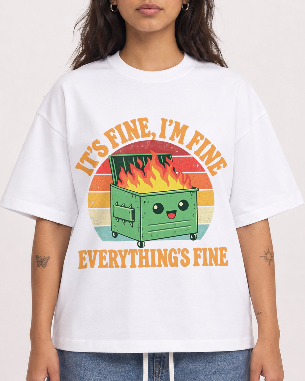 Mockup Boxy Heavyweight Tee White female close-up 06