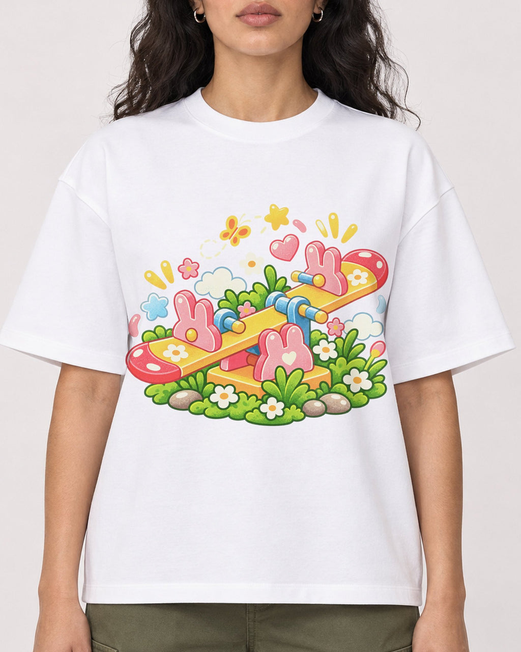 Mockup Boxy Heavyweight Tee White female close-up 07