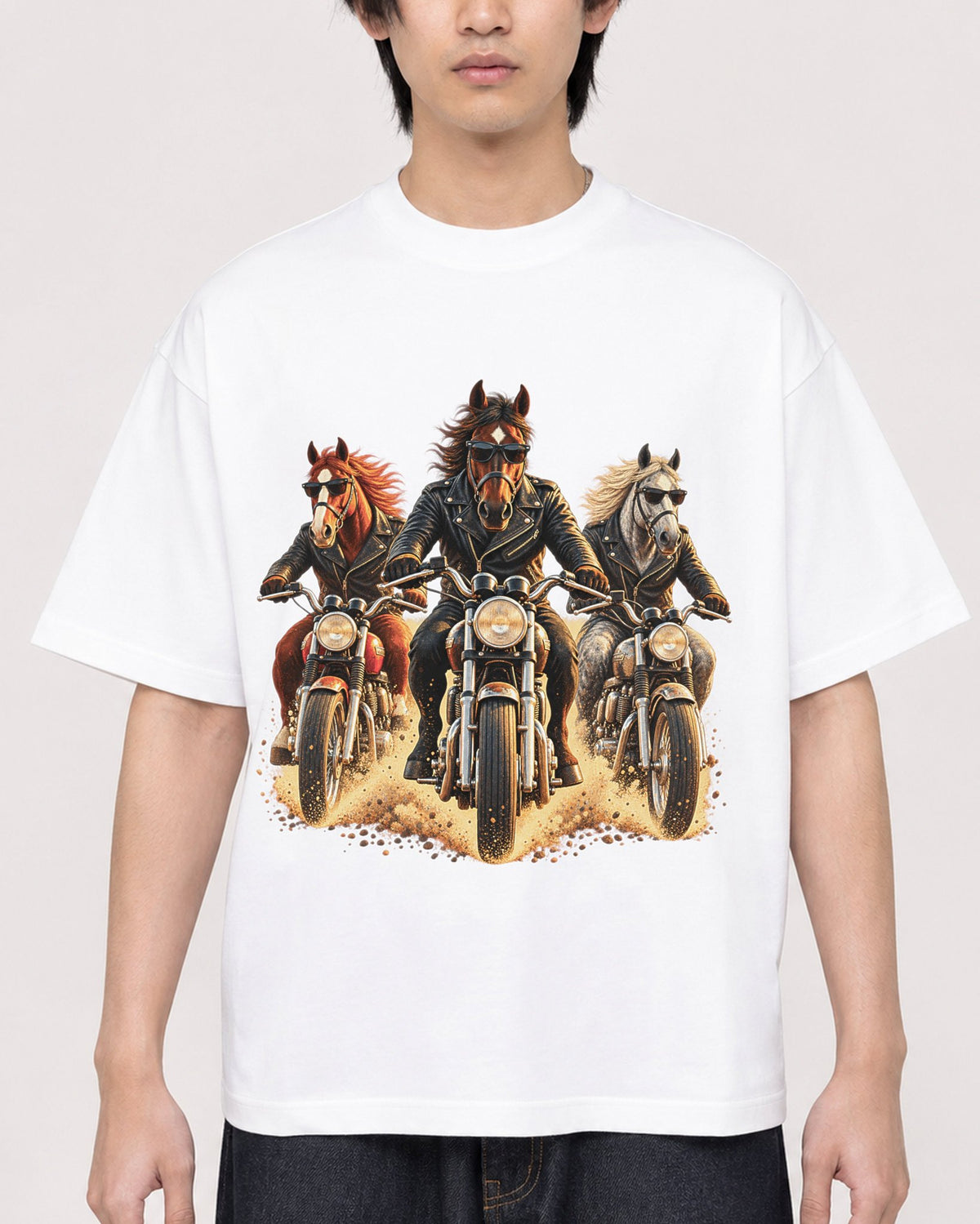 Mockup Boxy Heavyweight Tee White male close-up 11