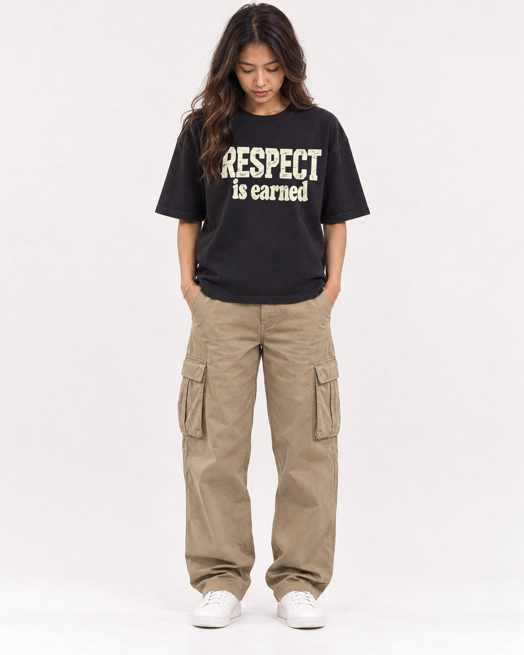 Mockup Boxy Heavyweight Tee Black female full-body 02