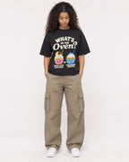 Mockup Boxy Heavyweight Tee Black female full-body 10