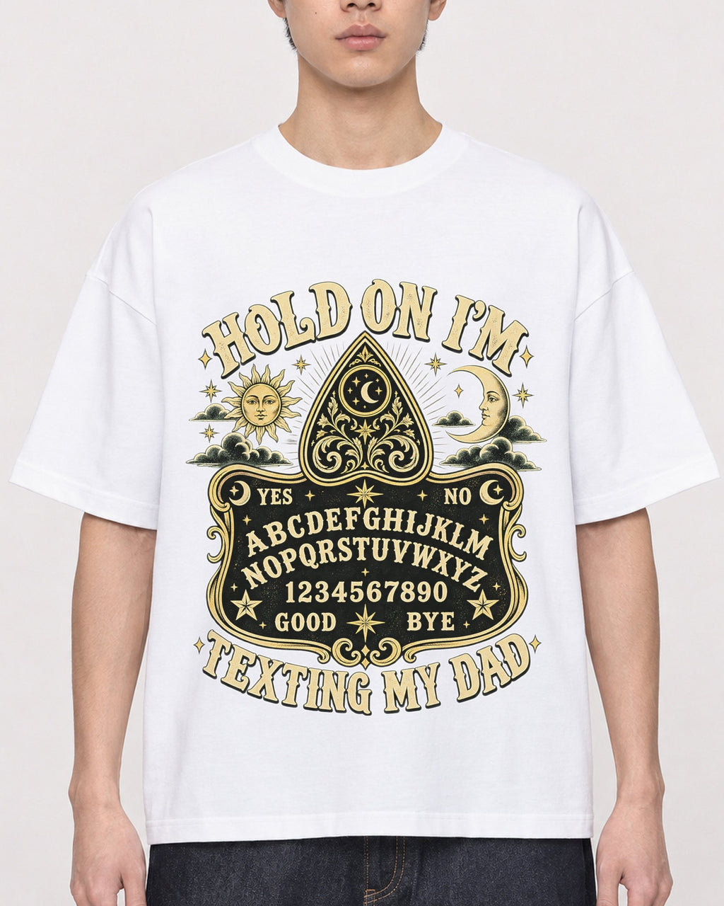 Mockup Boxy Heavyweight Tee White male close-up 01