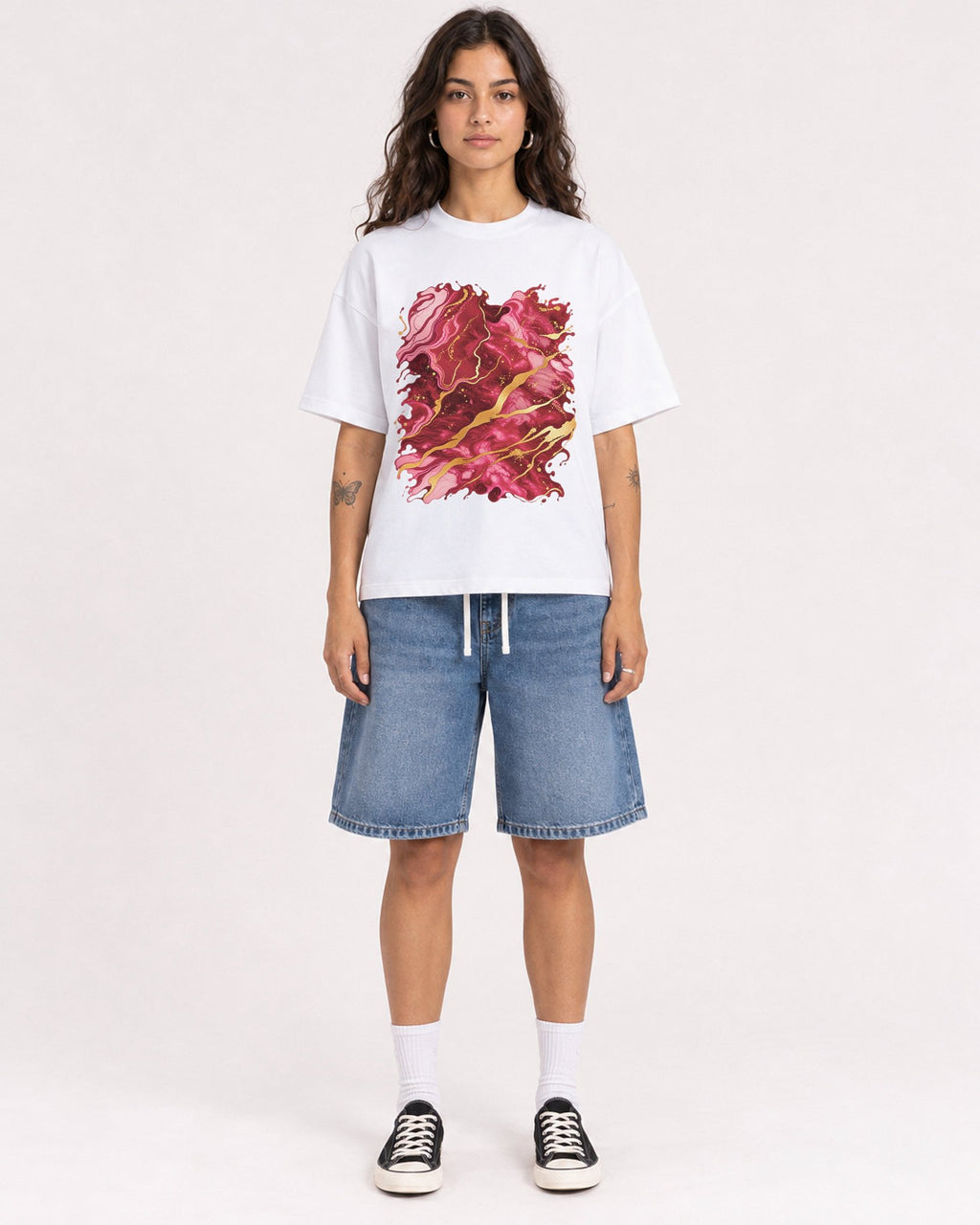 Mockup Boxy Heavyweight Tee White female full-body 06