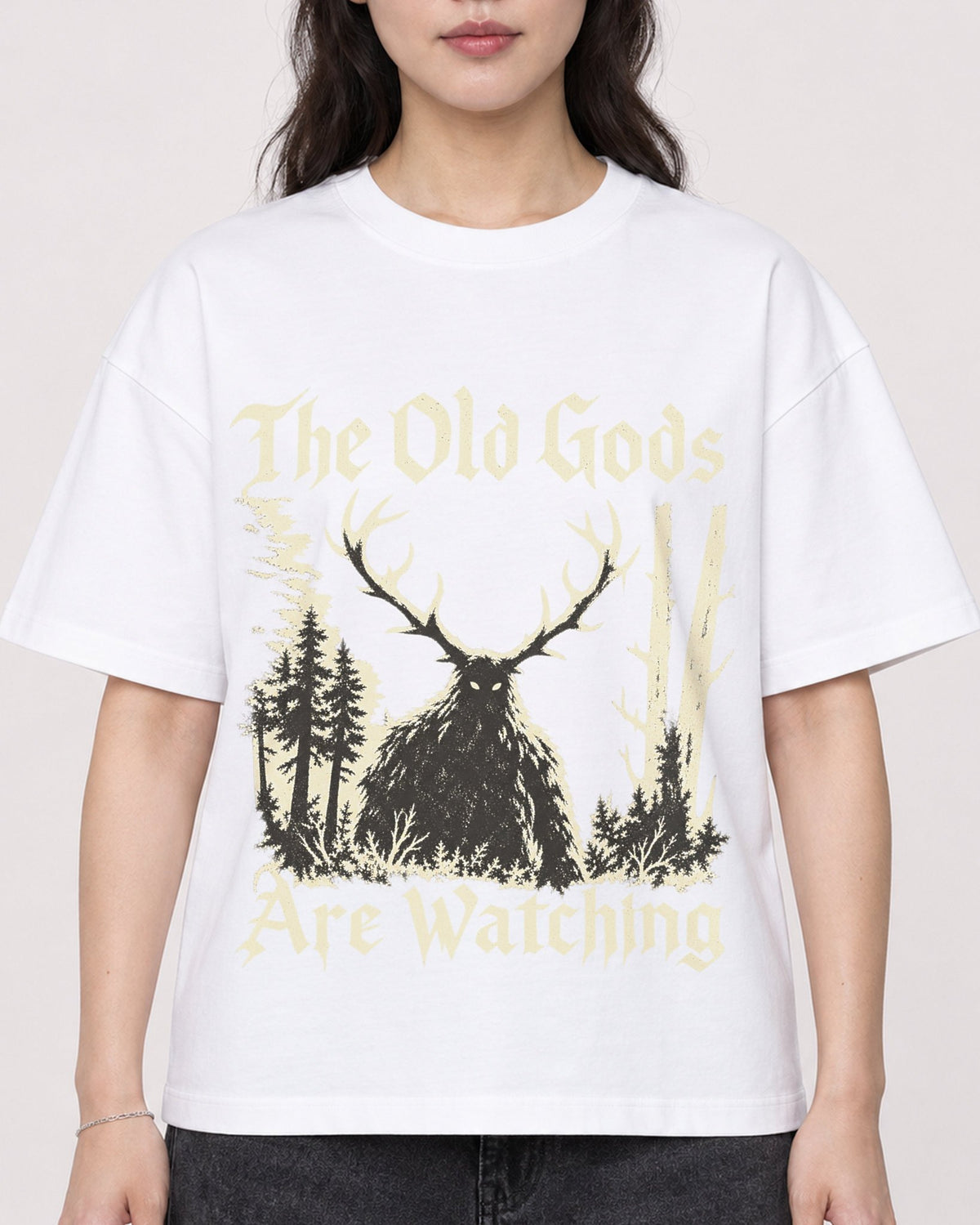 Mockup Boxy Heavyweight Tee White female close-up 03