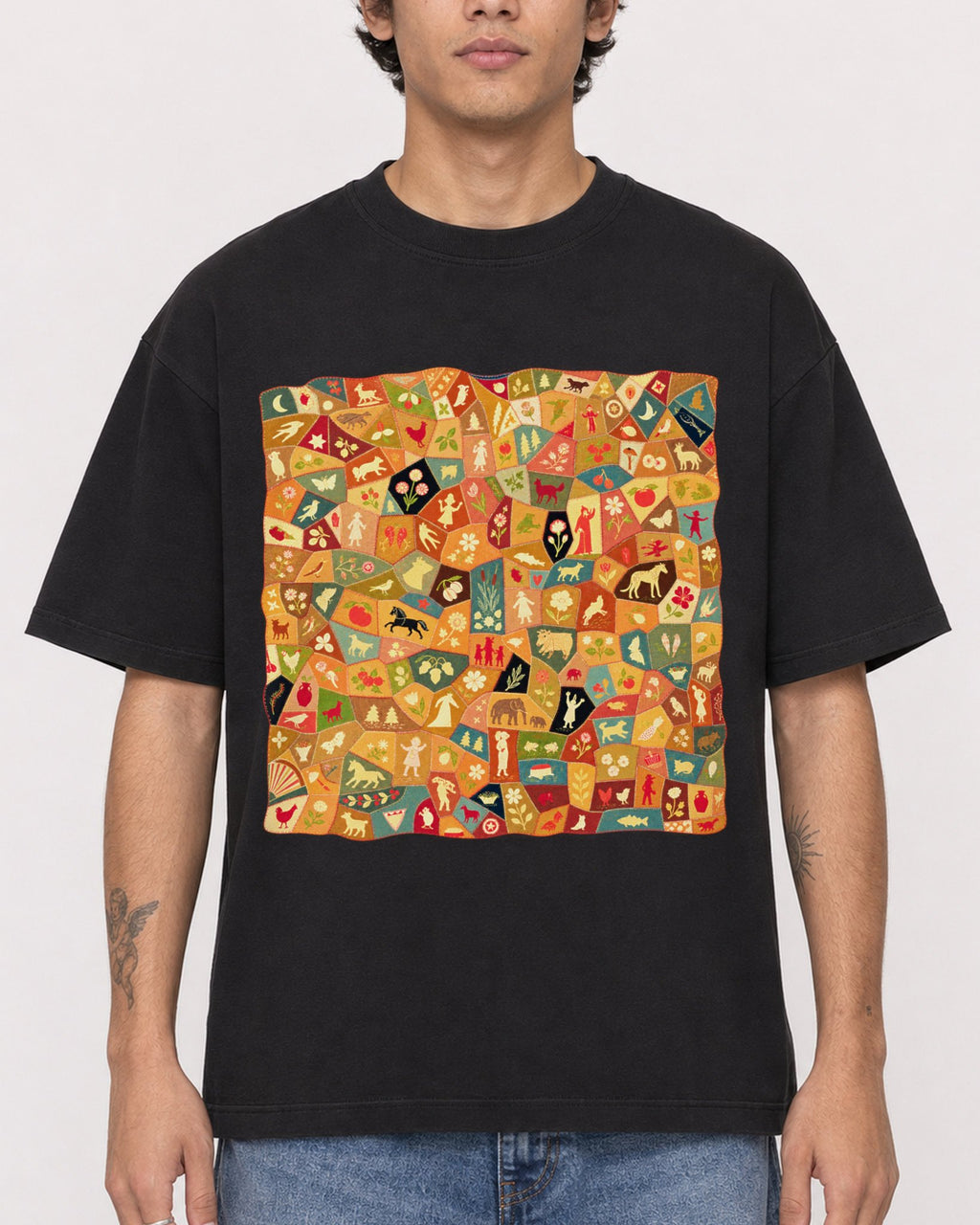 Mockup Boxy Heavyweight Tee Black male close-up 06