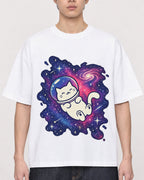 Mockup Boxy Heavyweight Tee White male close-up 01