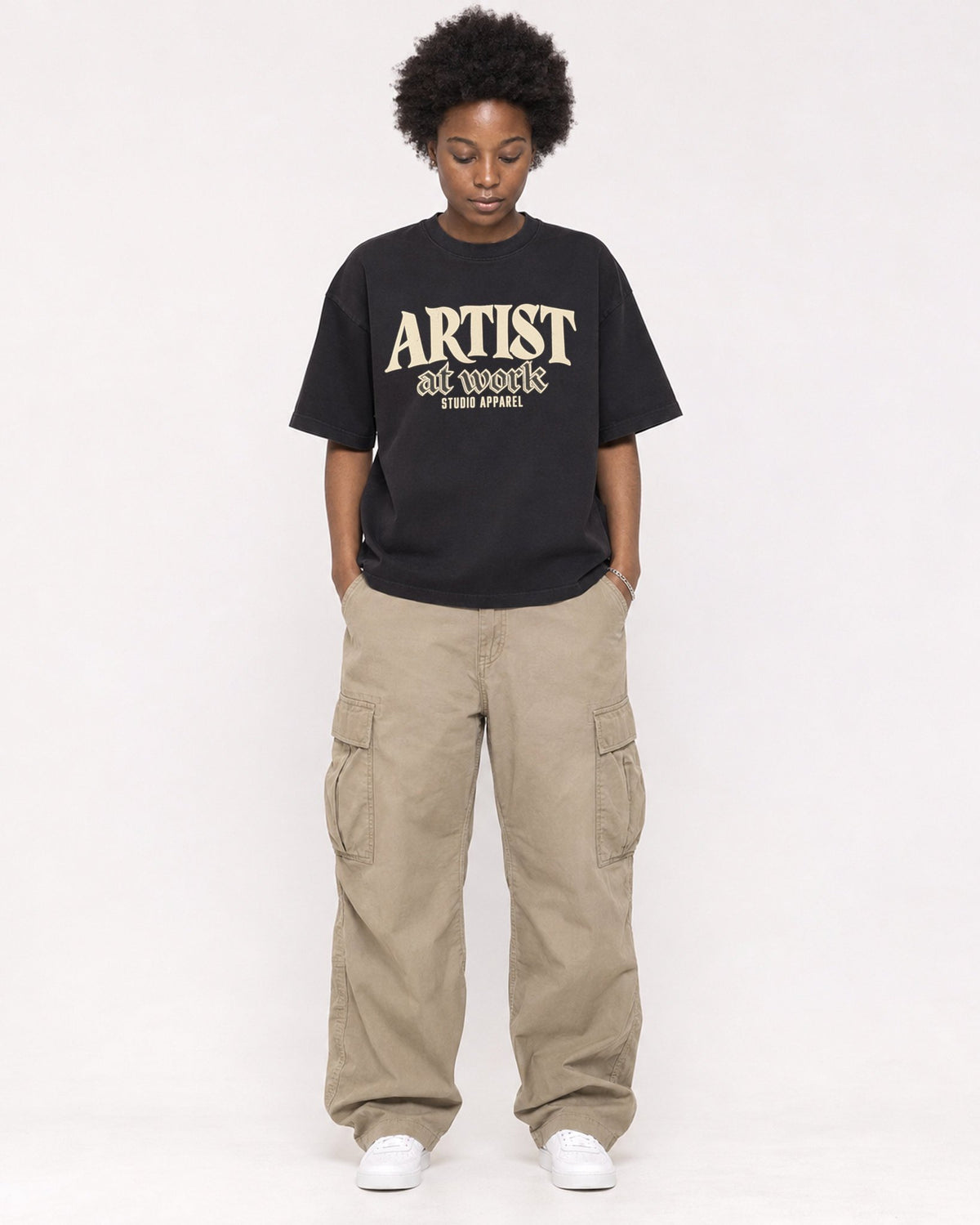 Mockup Boxy Heavyweight Tee Black female full-body 14