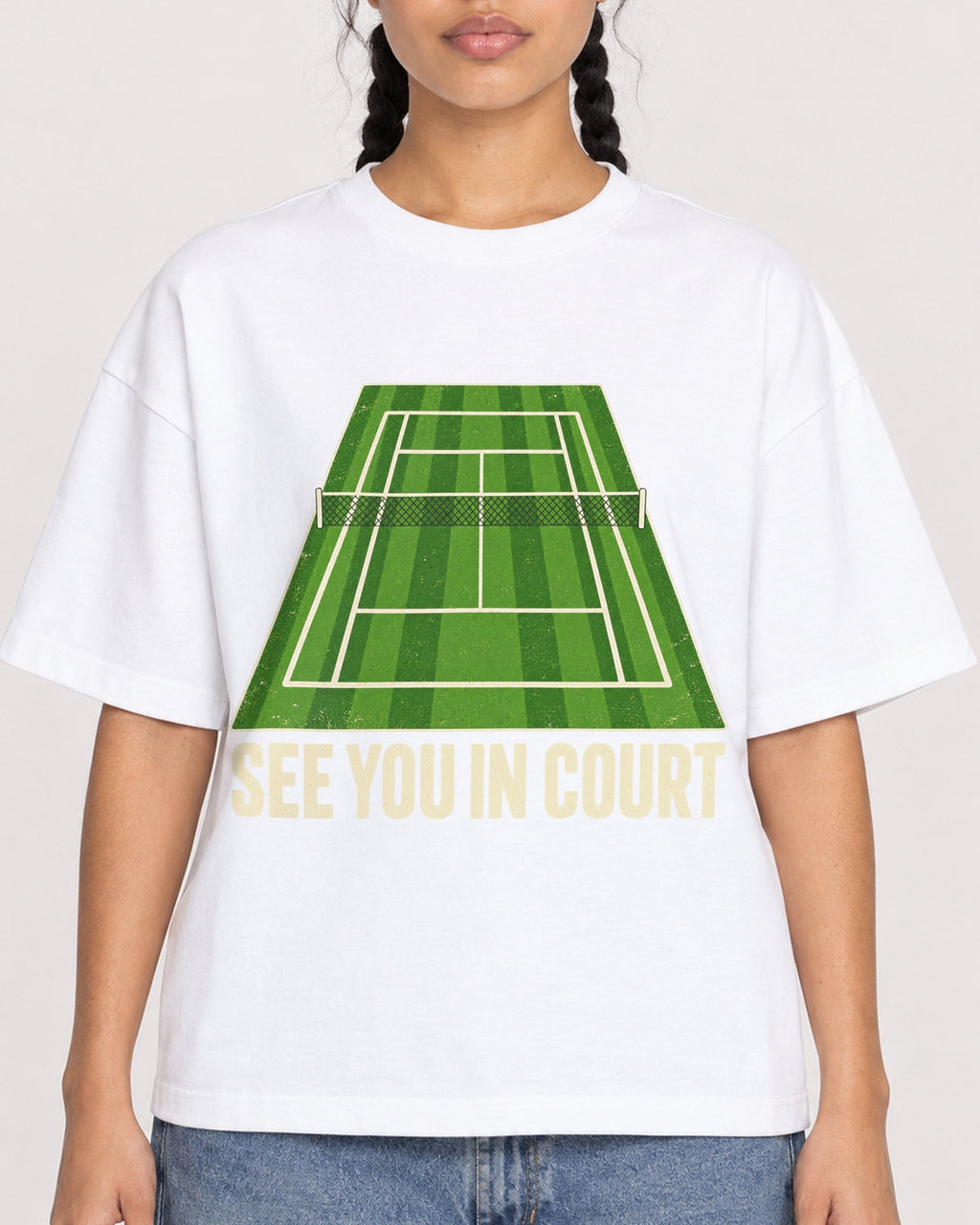 Mockup Boxy Heavyweight Tee White female close-up 50