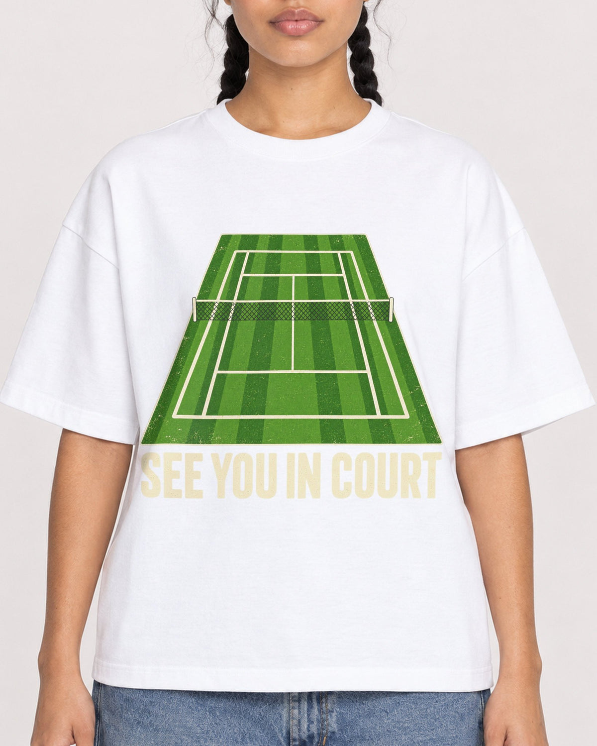 Mockup Boxy Heavyweight Tee White female close-up 50