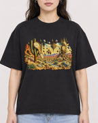 Mockup Boxy Heavyweight Tee Black female close-up 03