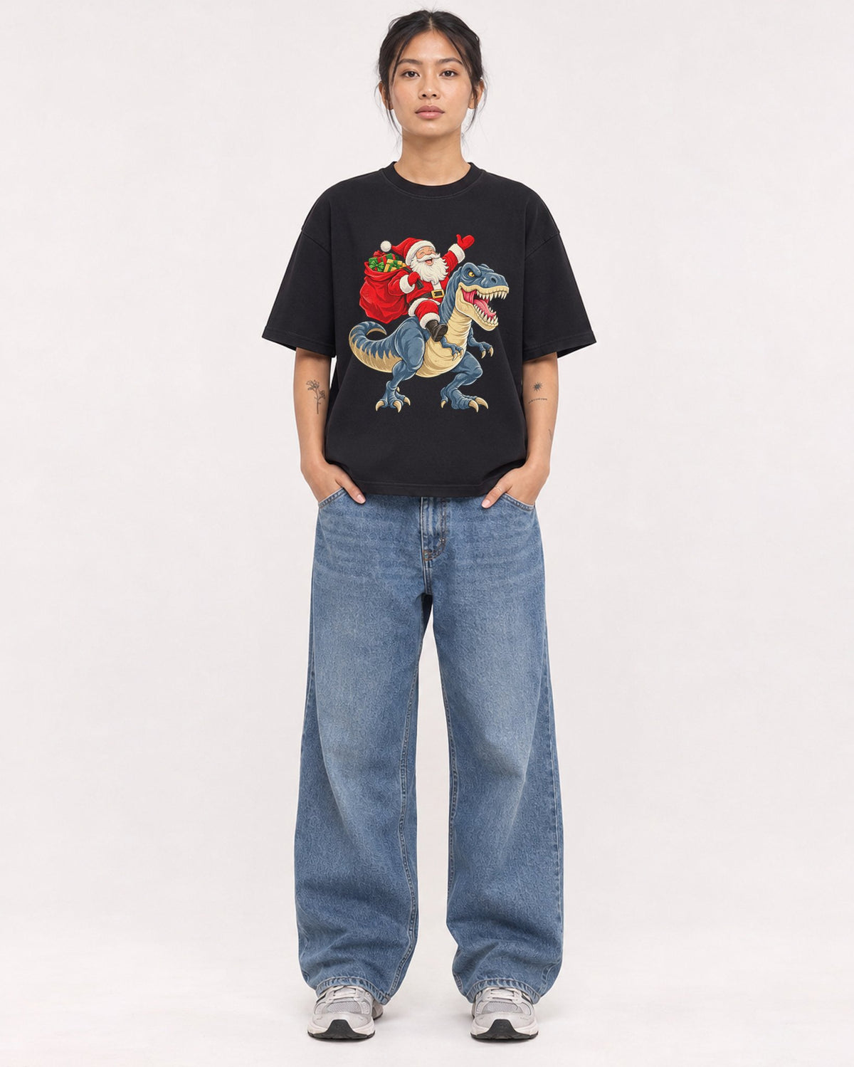 Mockup Boxy Heavyweight Tee Black female full-body 12
