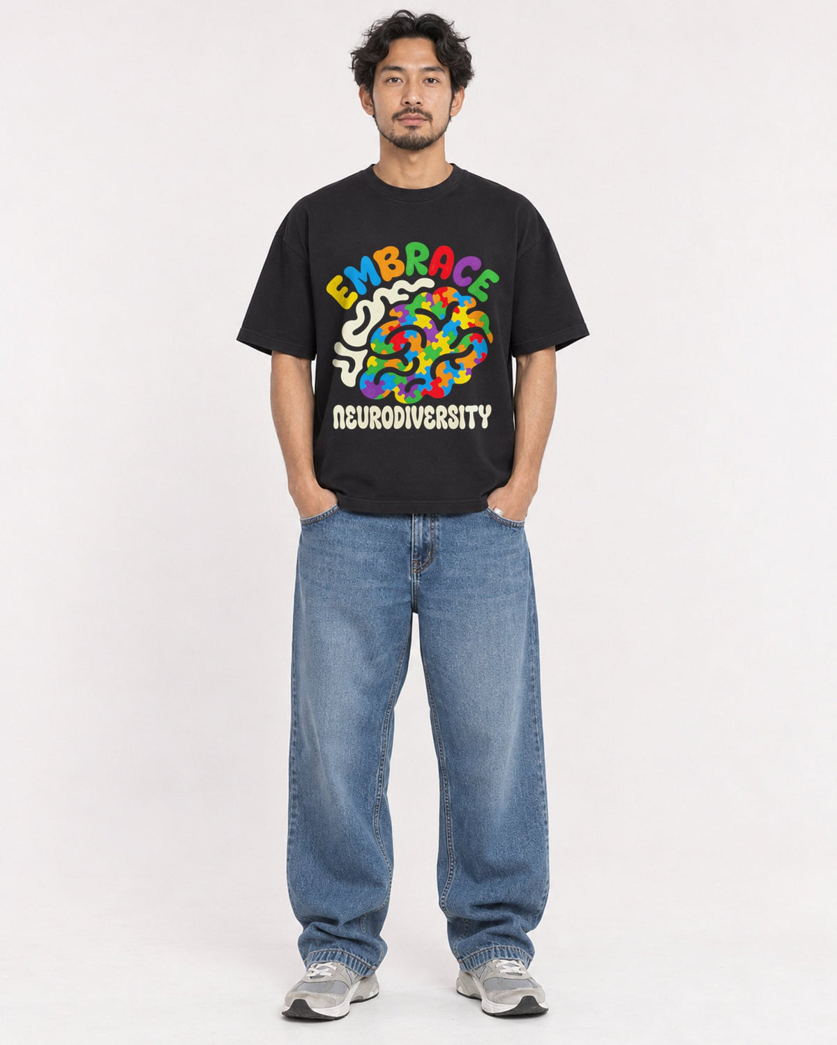 Mockup Boxy Heavyweight Tee Black male full-body 02