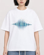 Mockup Boxy Heavyweight Tee White female close-up 11