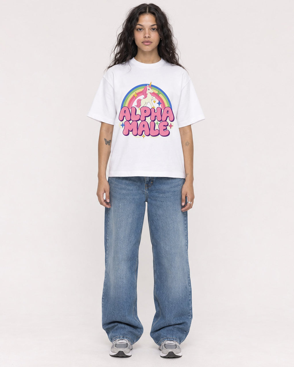 Mockup Boxy Heavyweight Tee White female full-body 30