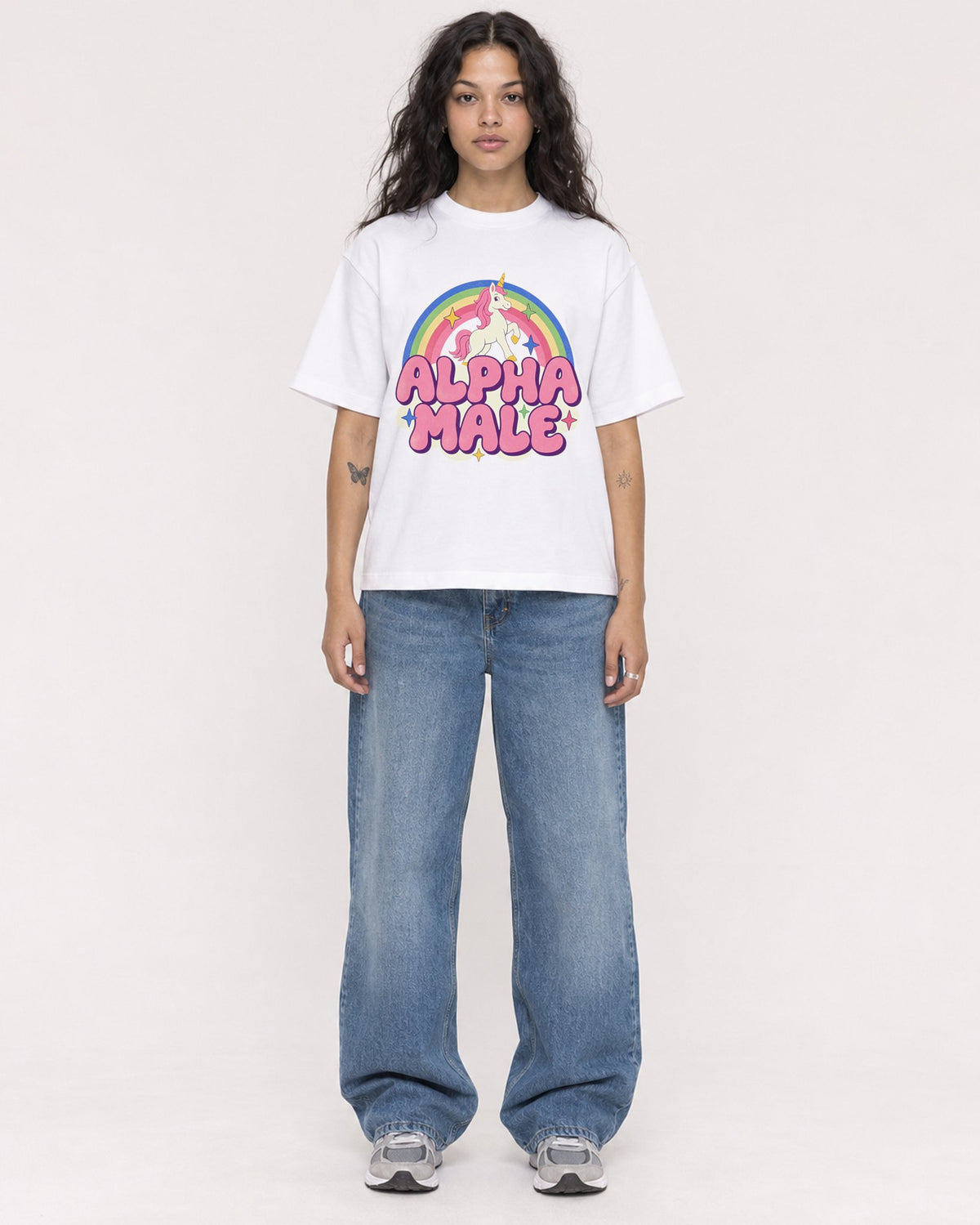 Mockup Boxy Heavyweight Tee White female full-body 30