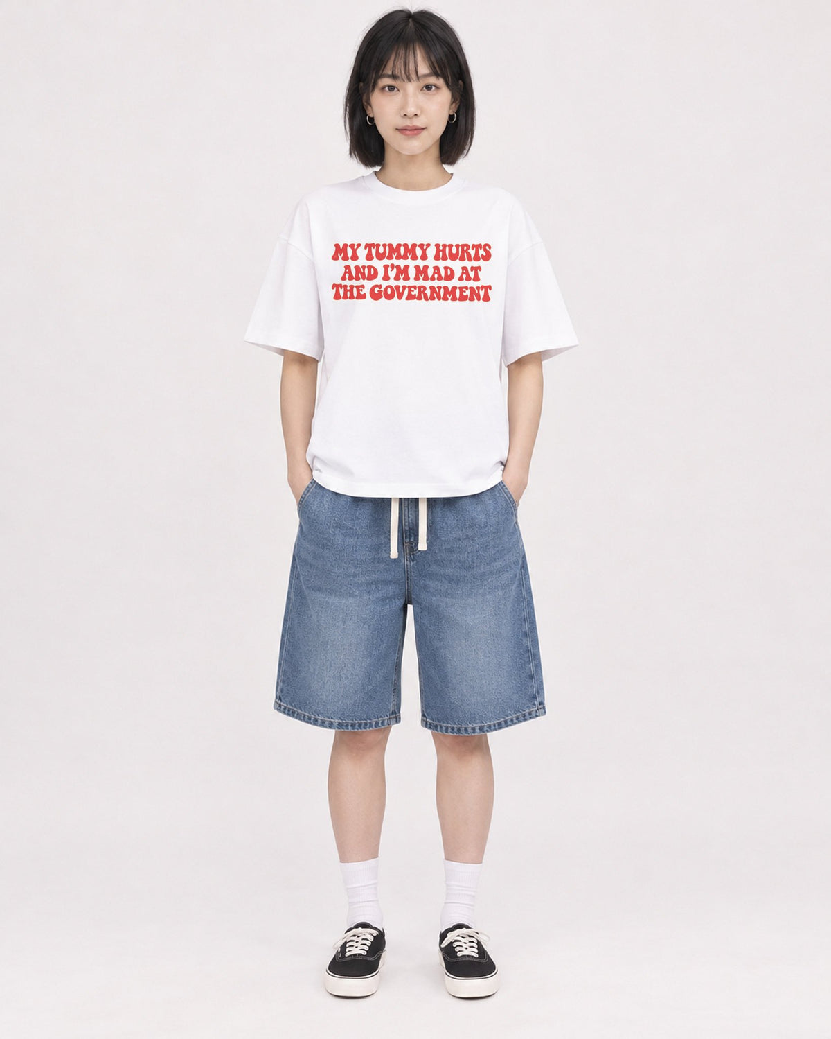 Mockup Boxy Heavyweight Tee White female full-body 11