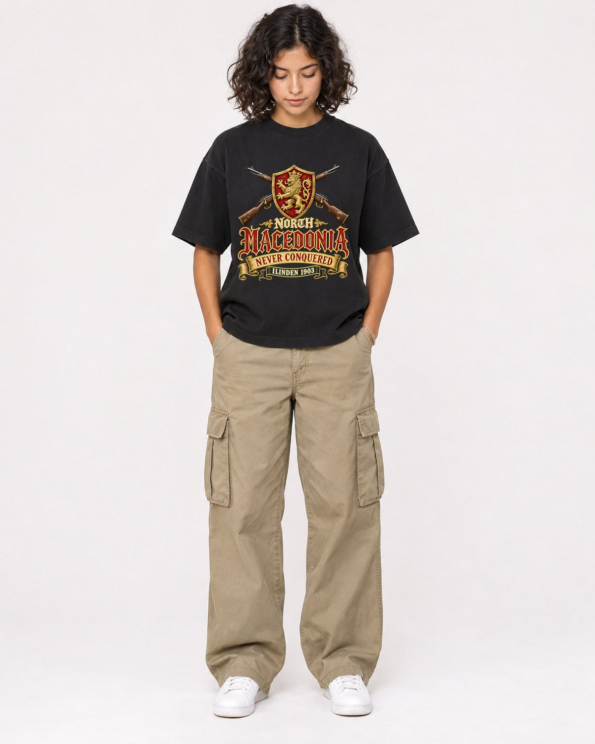 Mockup Boxy Heavyweight Tee Black female full-body 26