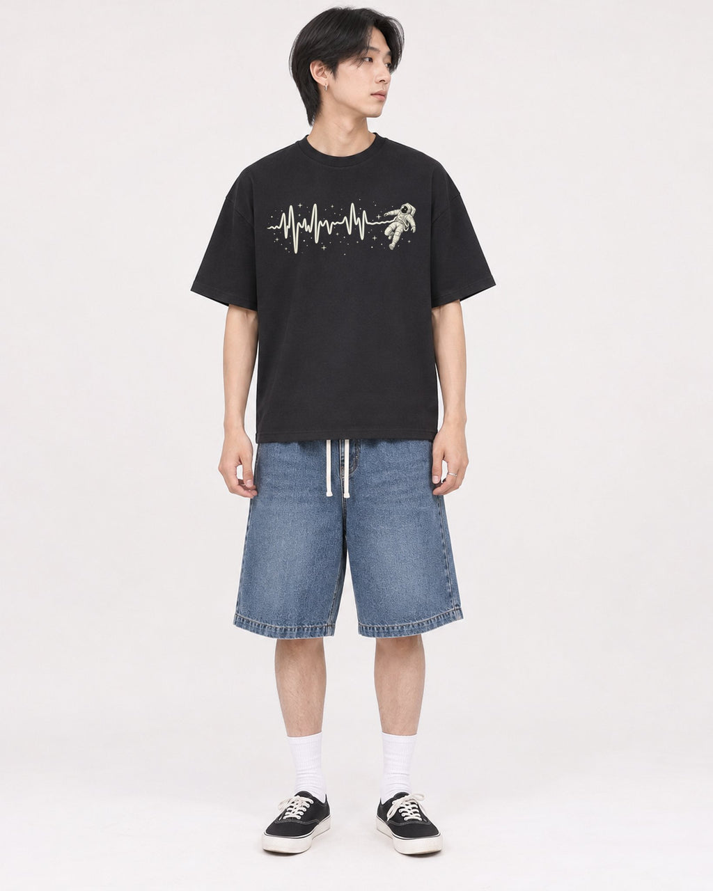 Mockup Boxy Heavyweight Tee Black male full-body 11