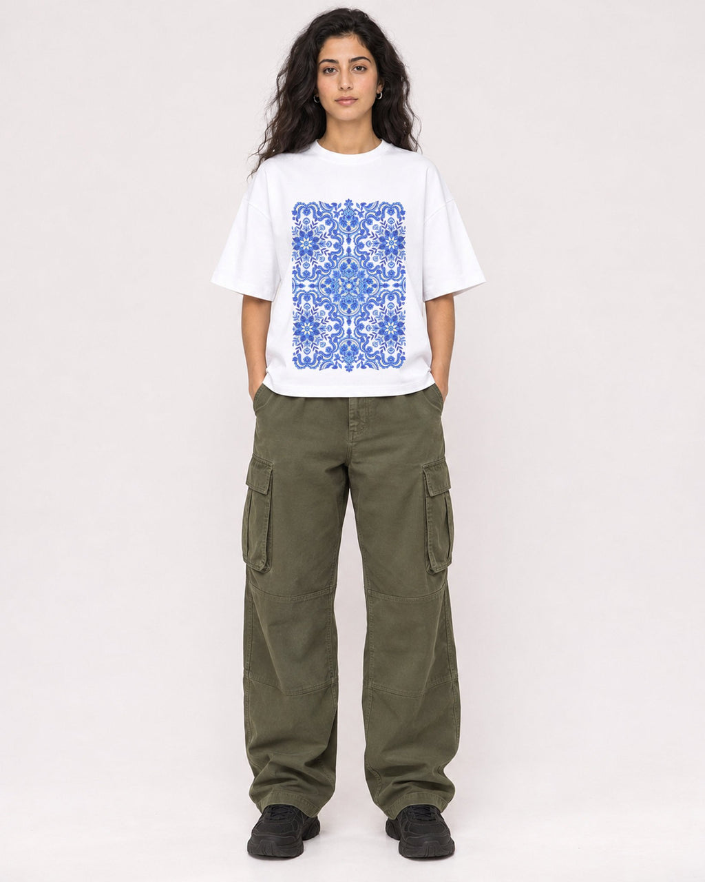 Mockup Boxy Heavyweight Tee White female full-body 07