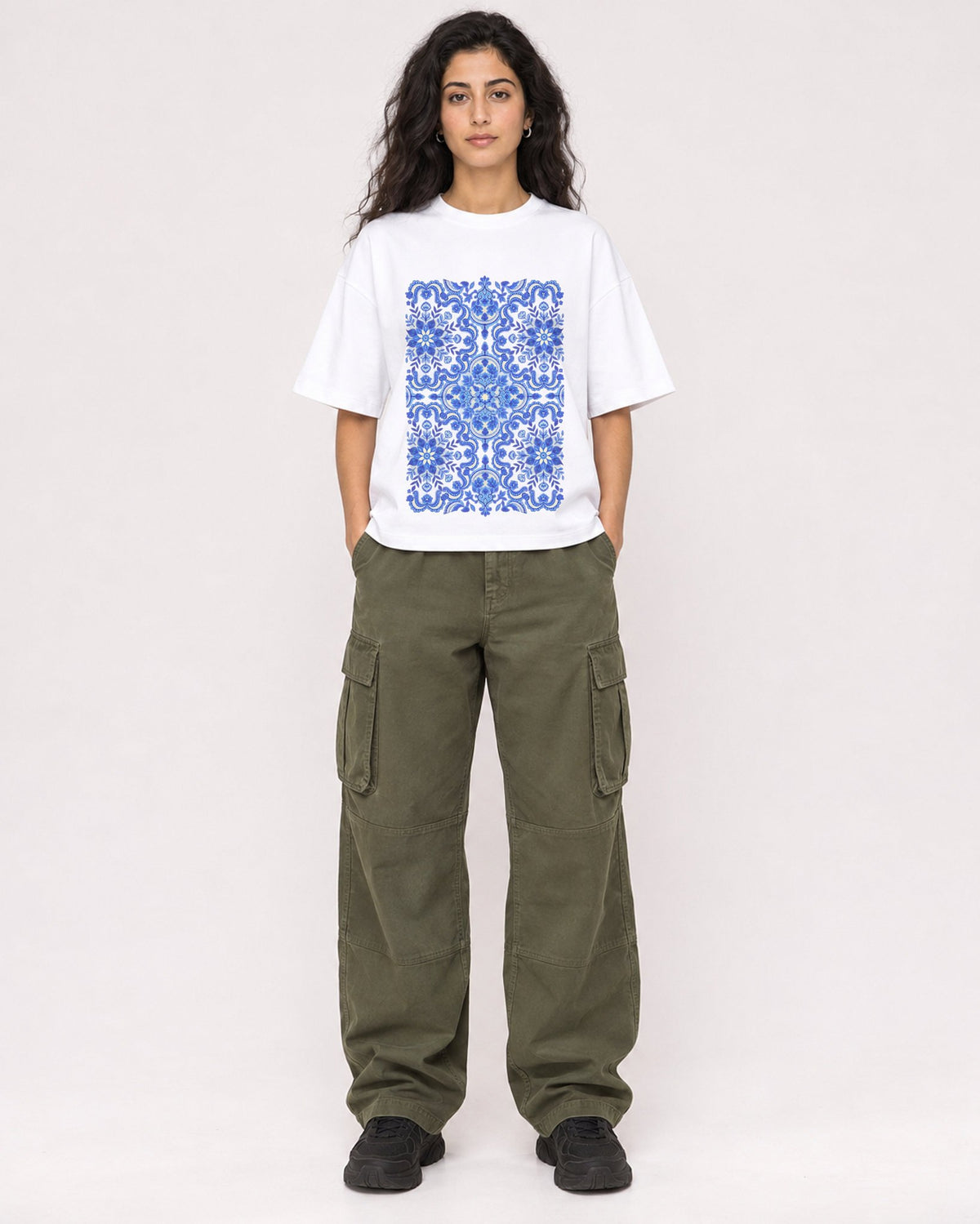 Mockup Boxy Heavyweight Tee White female full-body 07