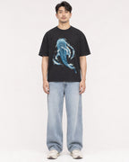 Mockup Boxy Heavyweight Tee Black male full-body 13
