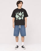Mockup Boxy Heavyweight Tee Black male full-body 03