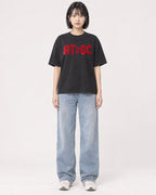 Mockup Boxy Heavyweight Tee Black female full-body 11