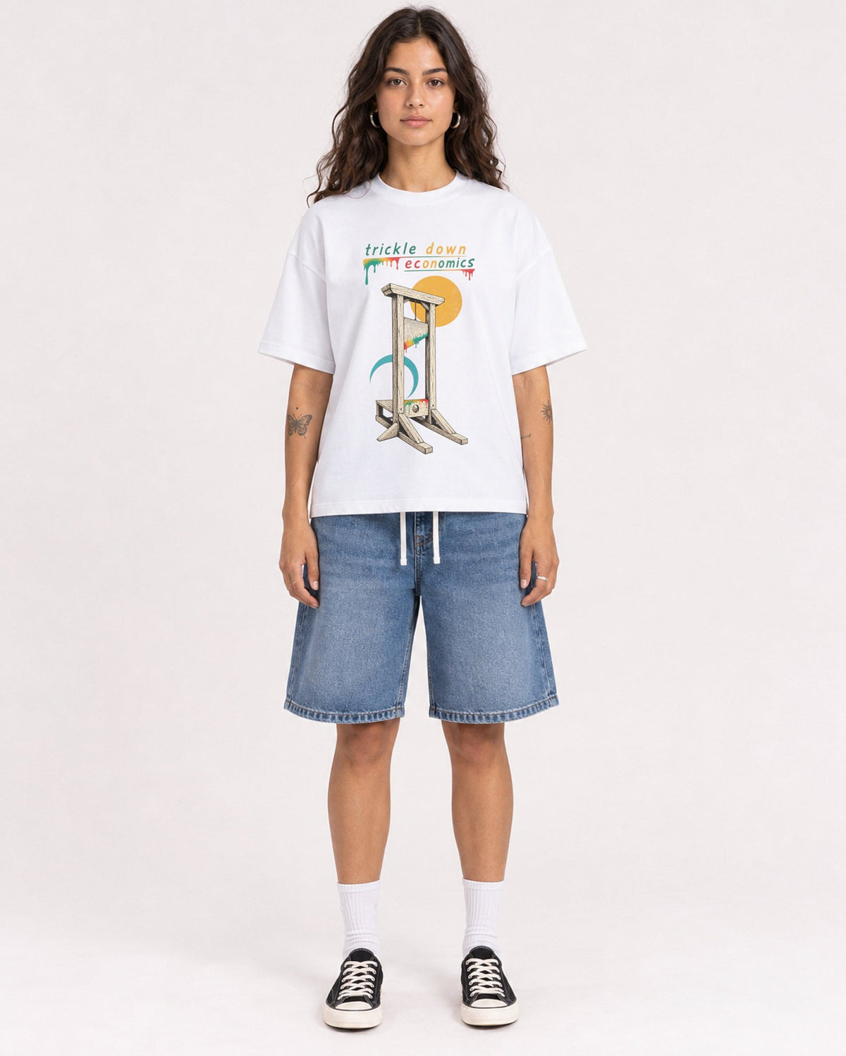 Mockup Boxy Heavyweight Tee White female full-body 06